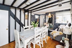 HIGH STREET- click for photo gallery